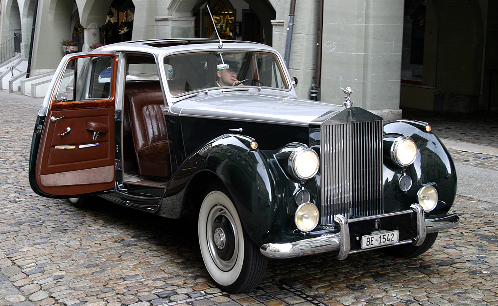 Klicken Sie für weitere Bilder. Rolls-Royce Silver Dawn, Baujahr 1953